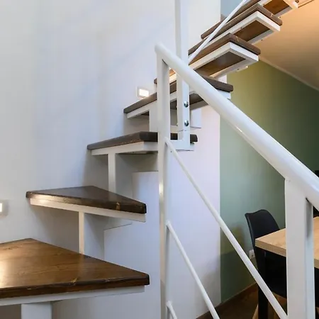 Interno 43 * Rzym